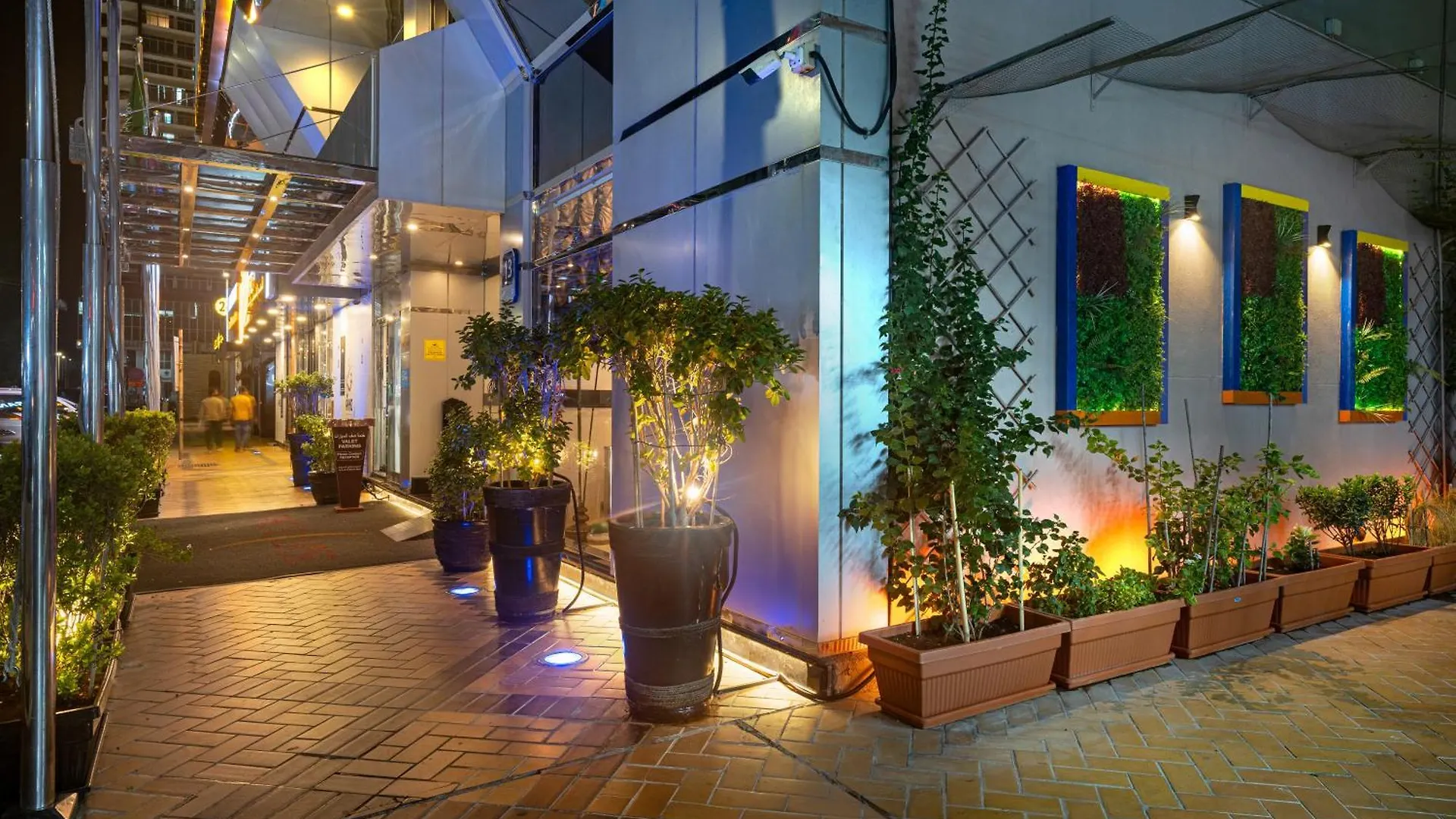 The Eclipse Boutique Suites Abu Dhabi 4*,